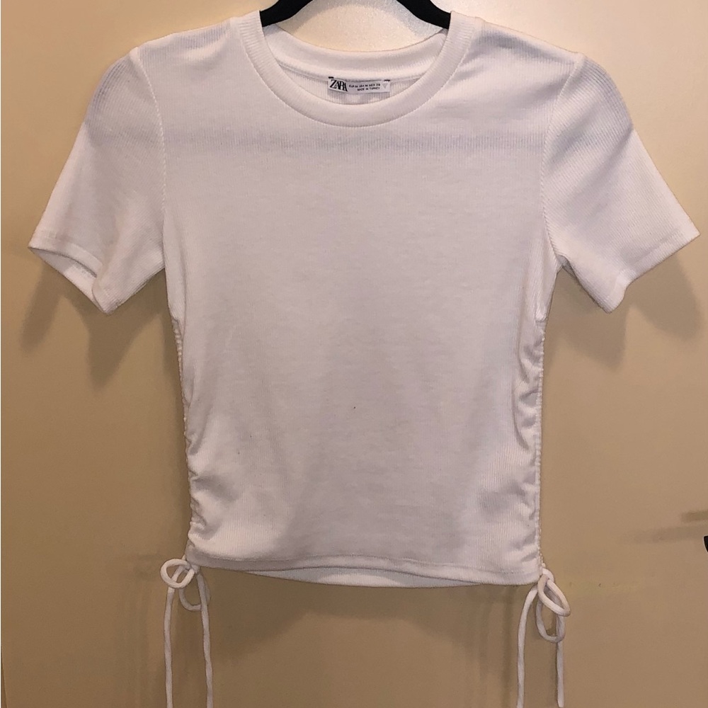 Zara White Short Sleeve Ruched Tee
